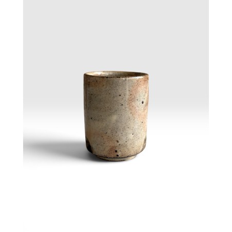 Sadamu Yoshinaga petite tasse