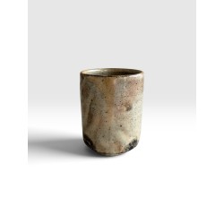 Sadamu Yoshinaga petite tasse