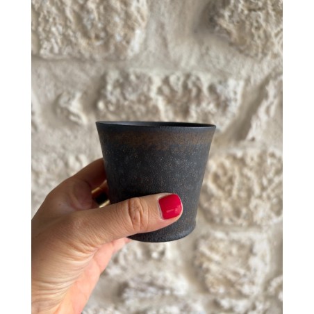 Sadamu Yoshinaga tasse
