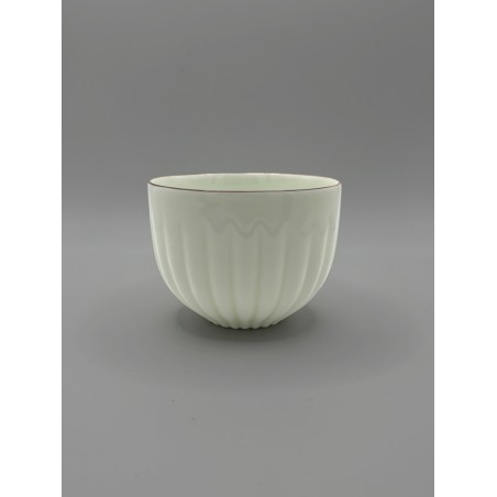 Eiichiro Tasse chrysanthème