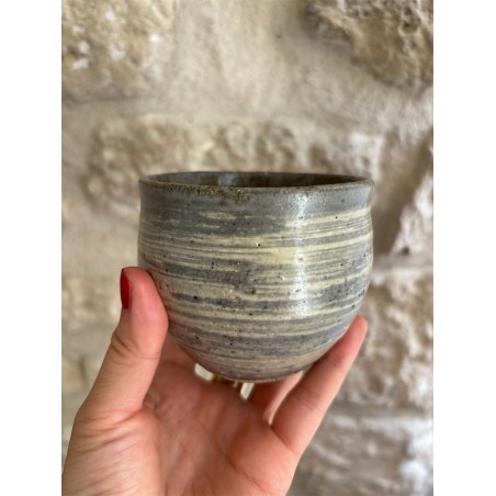 Kazuhiro Fukuda tasse