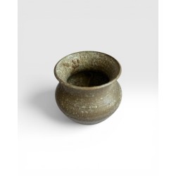 Sharlen Nozawa vase